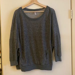 RVCA heather grey sweater top with pockets size medium/large